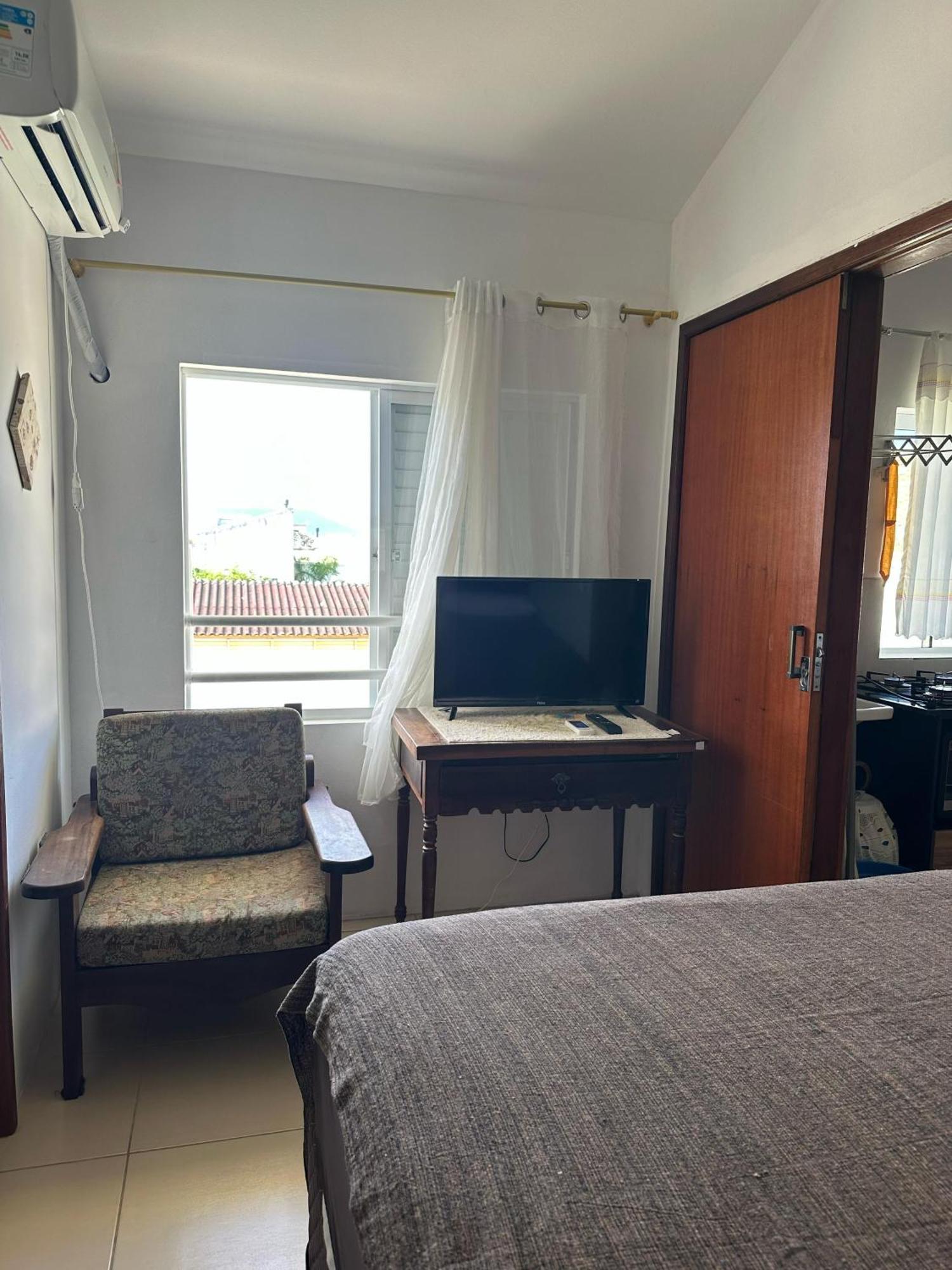 الشقق الفندقية Palhoçaفي  Residencial Marilis المظهر الخارجي الصورة